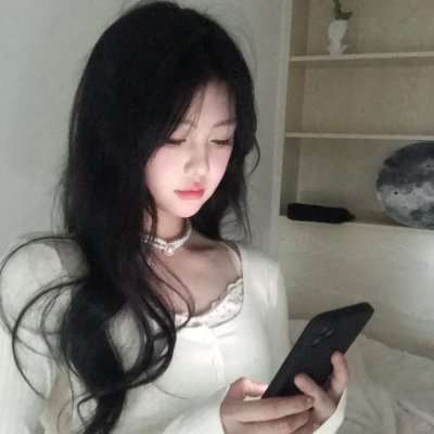 巴黎艳妹